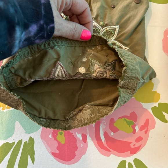 Vintage Y2K Miss Me Flare Low RiseCargo Womens Pants with embroidered detail - Picture 15 of 16